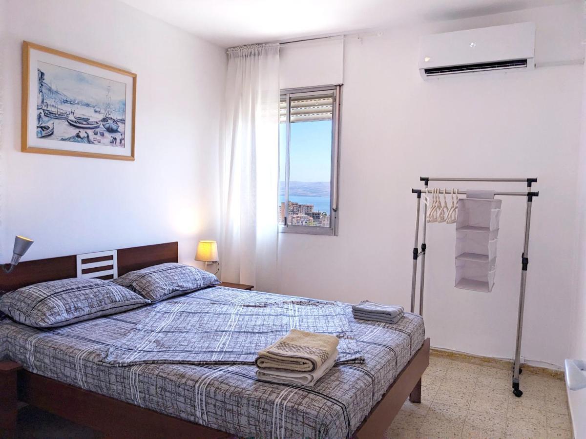 1Bdrm Apt With Panoramic View Of Sea And Mountains ティベリア エクステリア 写真